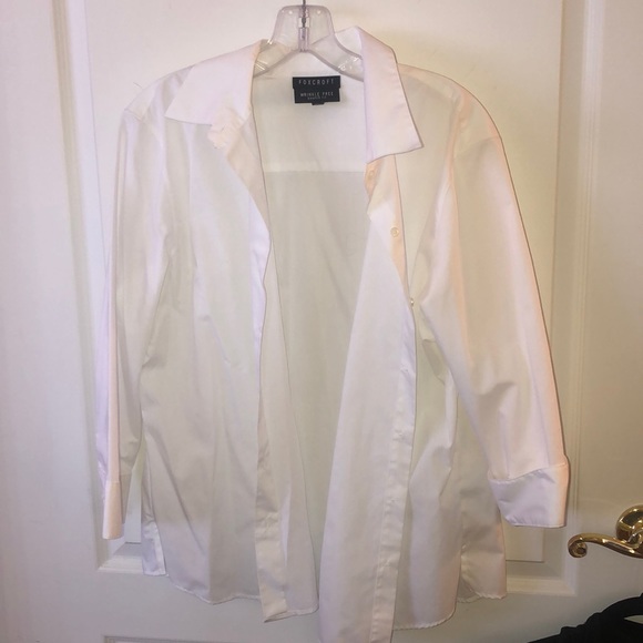 white button down shirt - Picture 1 of 2